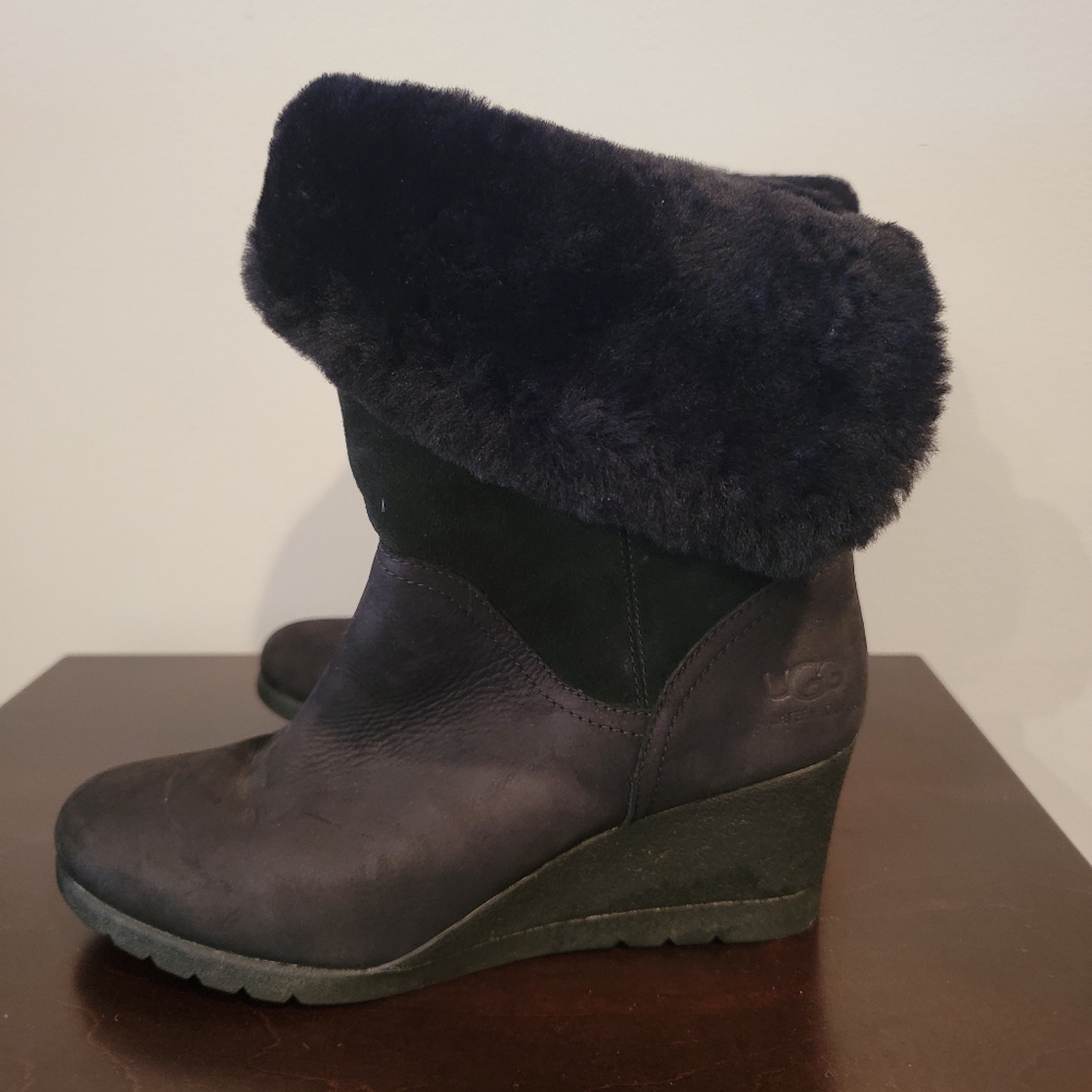 Ugg Devorah Boot - image 2